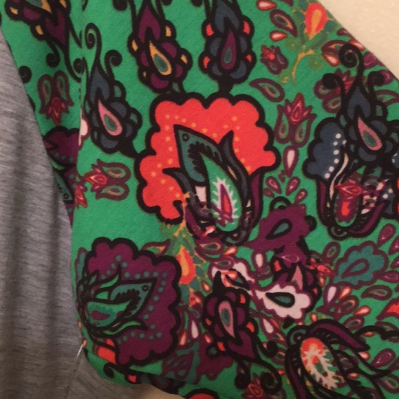 Lularoe Randy - Picture 2 of 3